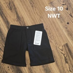 Ivivva by Lululemon for girls - Shorts size 10